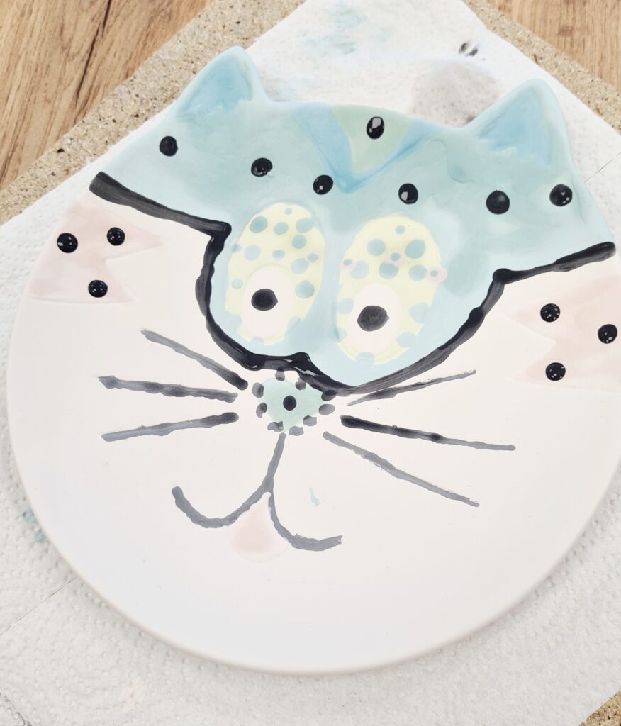 Minky Teller selbst bemalen bei pottery and painting